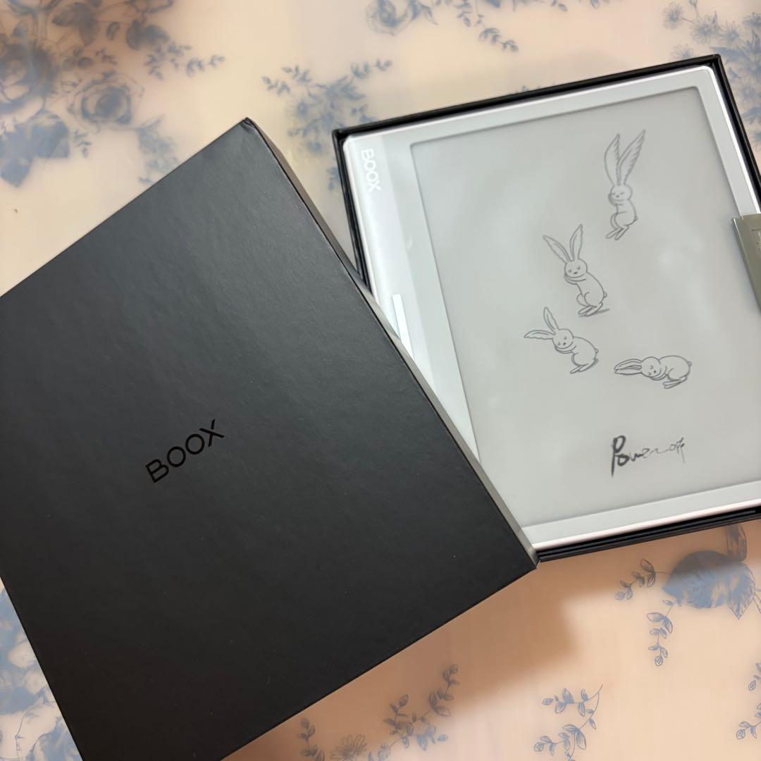 BOOX Leaf 7インチ E Inkタブレット【販売期間:11月18日まで】 SKT、自動回転機能を搭載した7型E Inkタブレット「BOOX Leaf」 - 価格.com