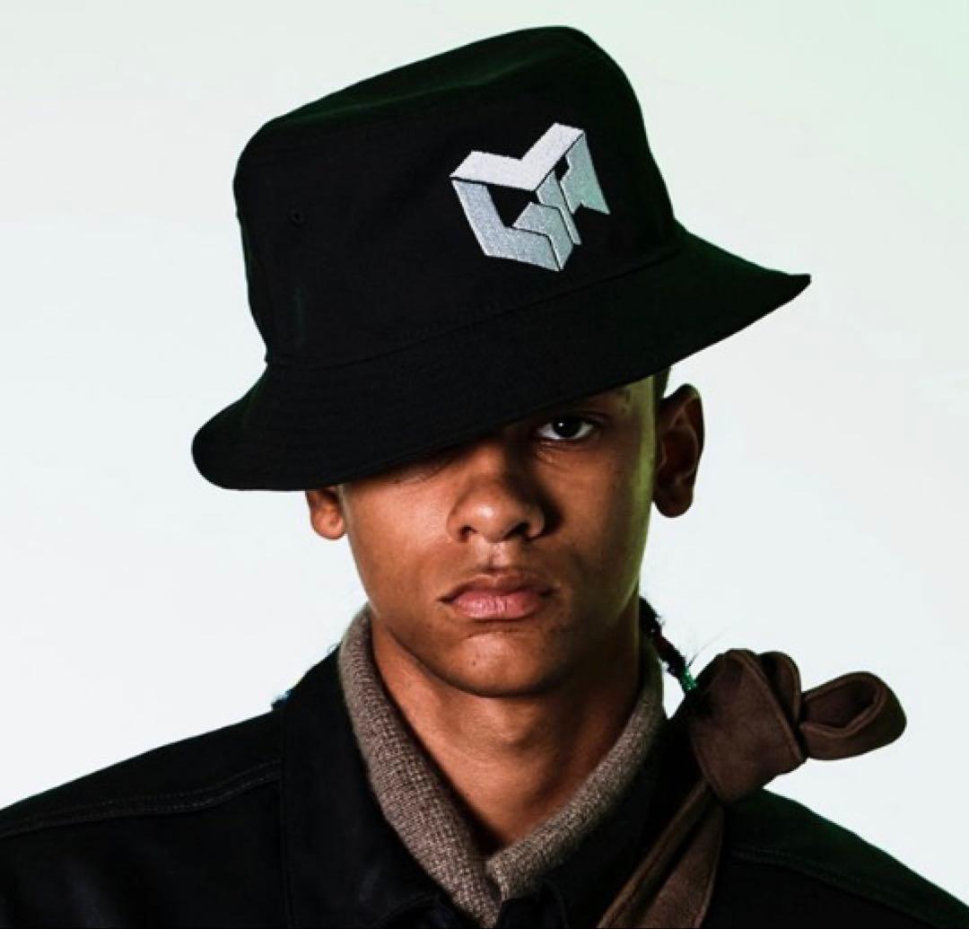 ミセスグリーンアップル ニューエラ MGAロゴバケット ピンズセット