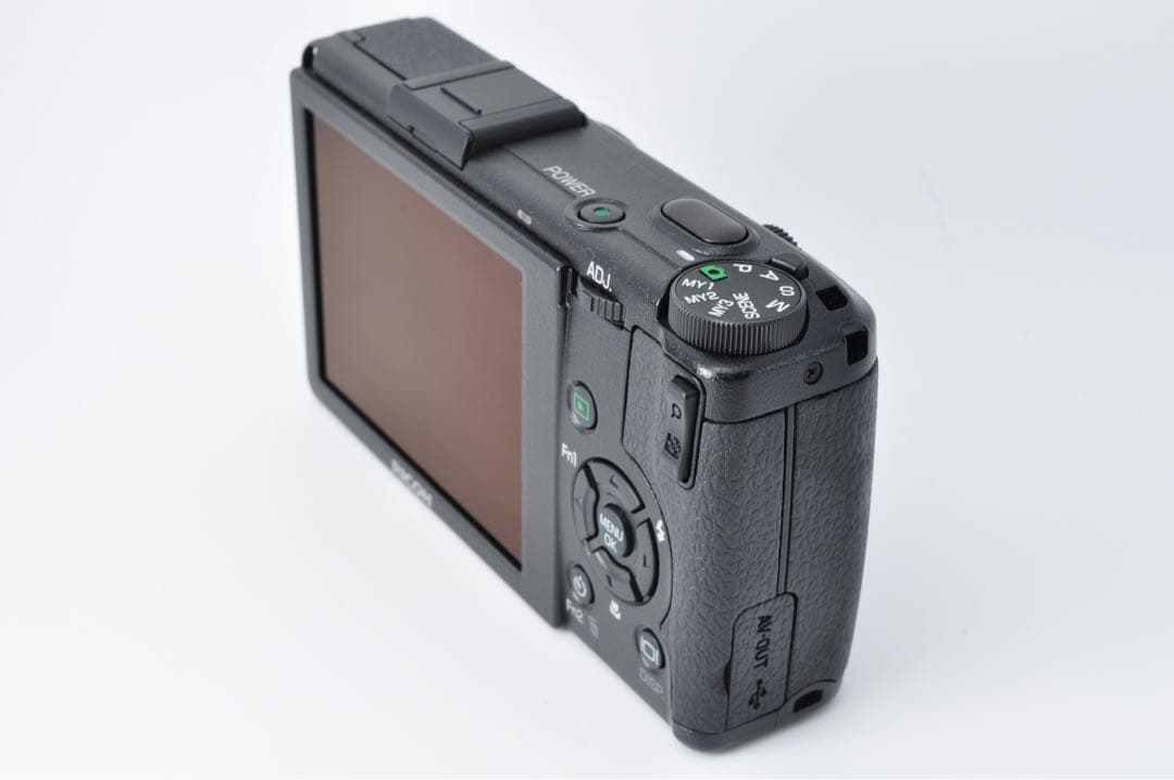 ■ ショット数14回 ■ RICOH GR DIGITAL III《 元箱付》