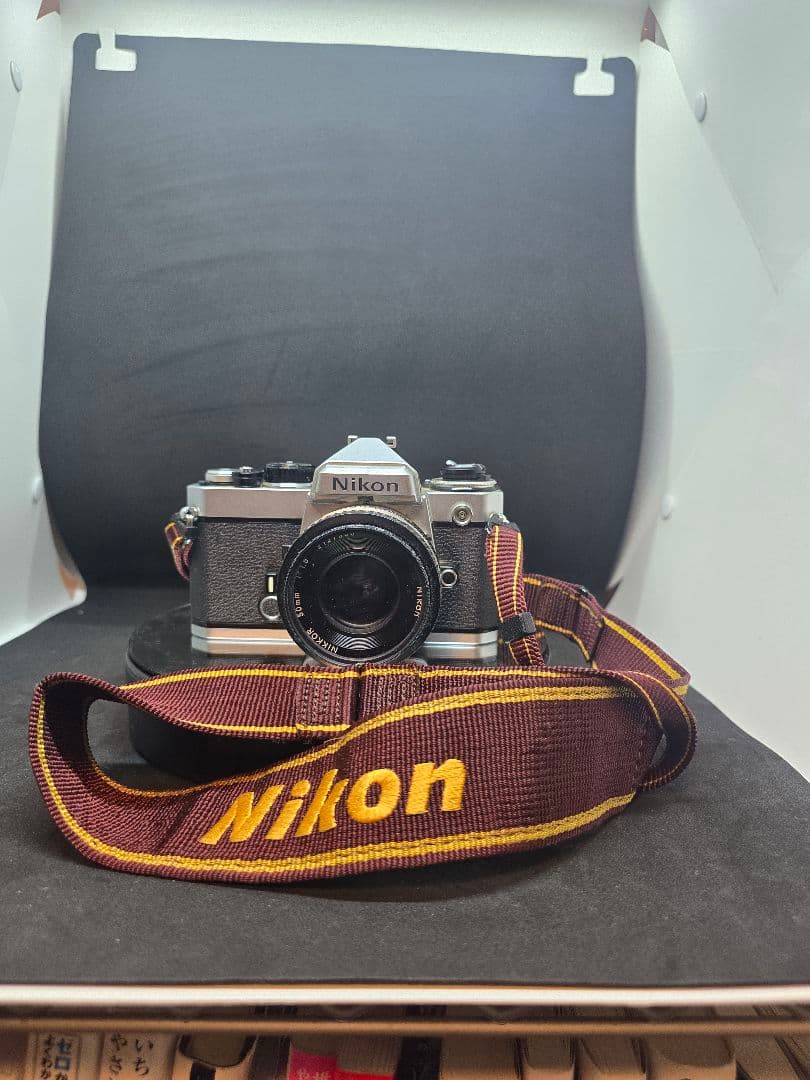 Nikon 一眼レフカメラ シルバー/ブラック いよいよ待望のNikon Zf シルバーボディが登場。でもブラックボディも