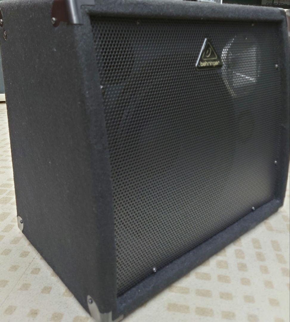 ☆BEHRINGER ULTRATONE K1800FXキーボードアンプ