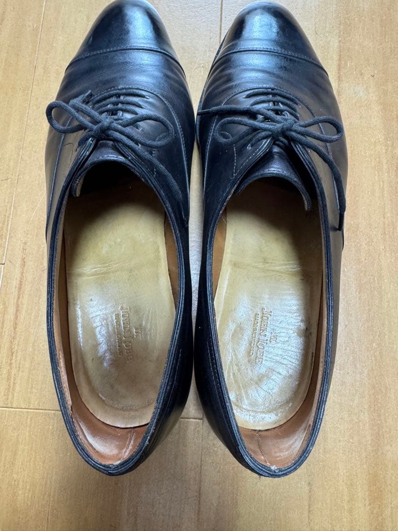 美品ジョンロブ 黒 シティ2 10 1/2E - メルカリ