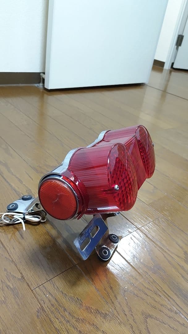 激レア GT380 耳付き テールランプ 当時物 - メルカリ