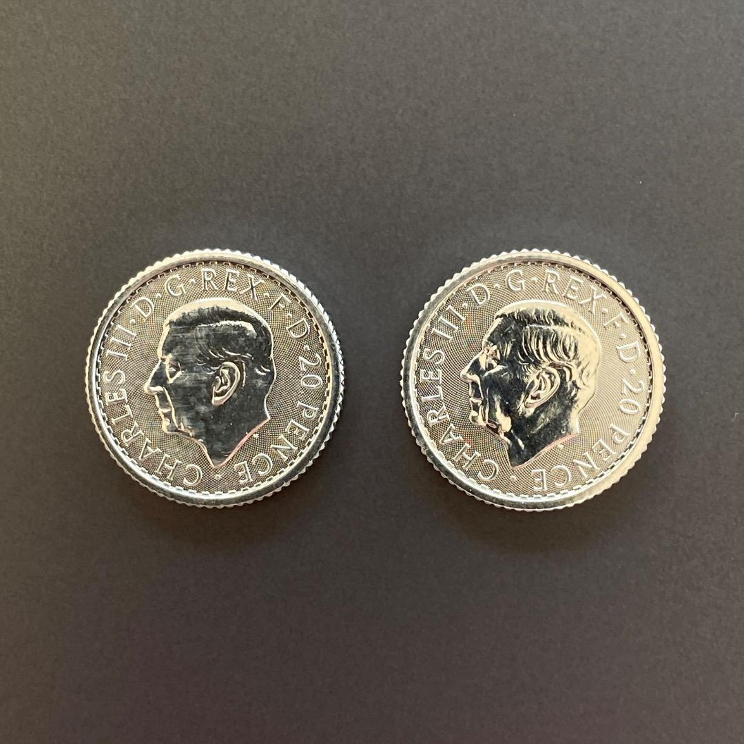 2枚 x 2026年 イングランド ブリタニア 銀貨 1/10 オンス - メルカリ