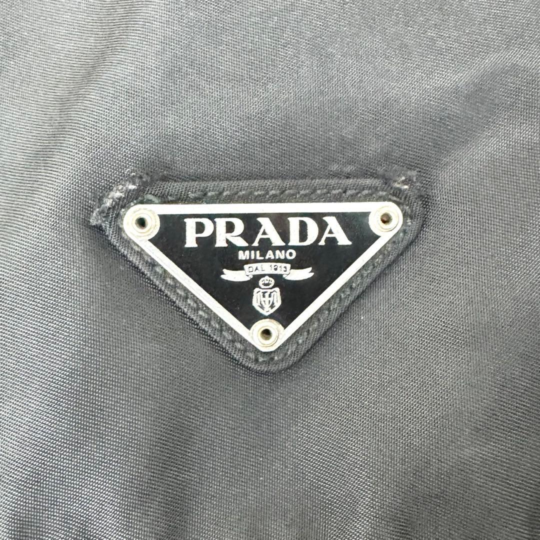 プラダ メッセンジャーバッグ ダブルポケット 黒 三角ロゴ BT1738の