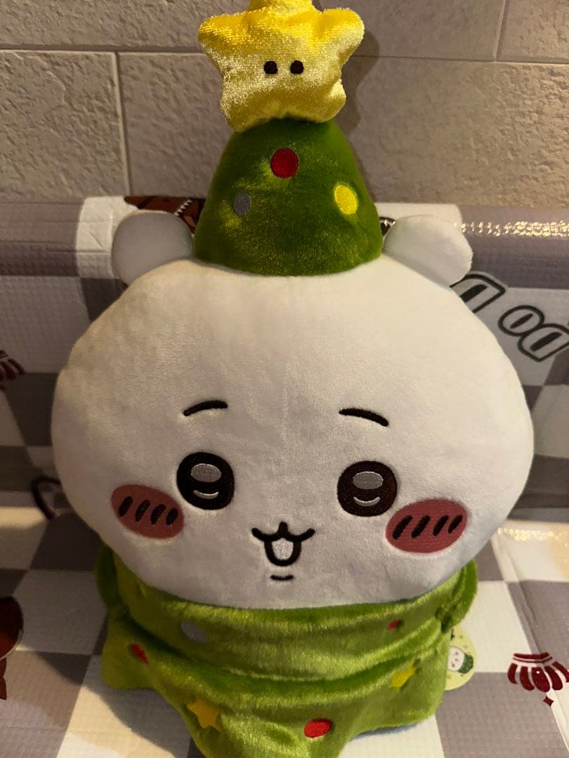 圧縮なし！ ちいかわ クリスマスBIGぬいぐるみ ちいかわ - メルカリ