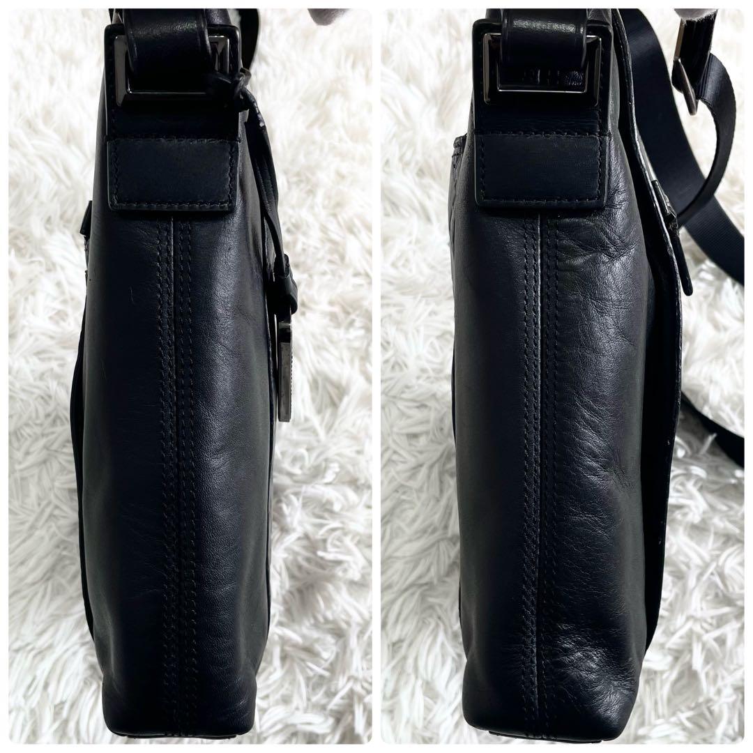 極美品 TUMI トゥミ ショルダーバッグ レザー エンボス 型押し