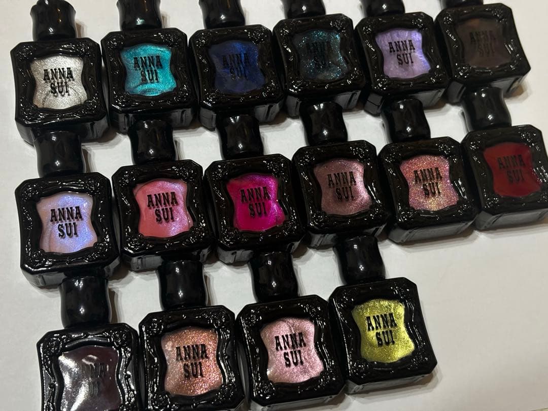 ANNASUI アナスイ ネイルカラー 16本 まとめ売り 単品価格 ネイルカラー / アナ スイ(マニキュア・ネイルカラー, ネイル・ネイル