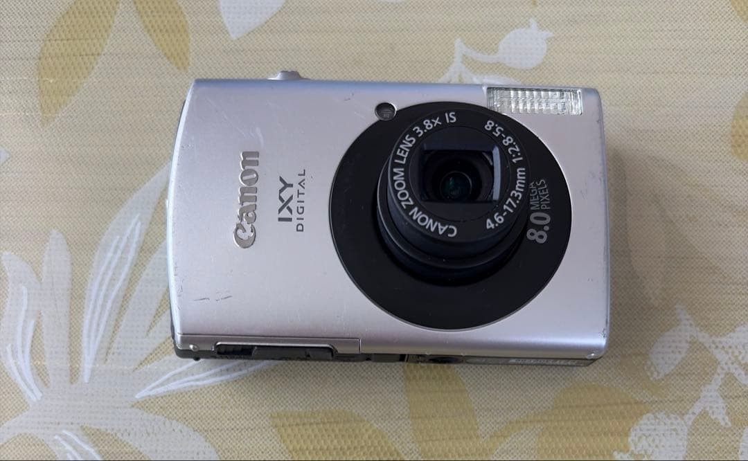 Canon IXY910IS デジタルカメラ ジャンク品