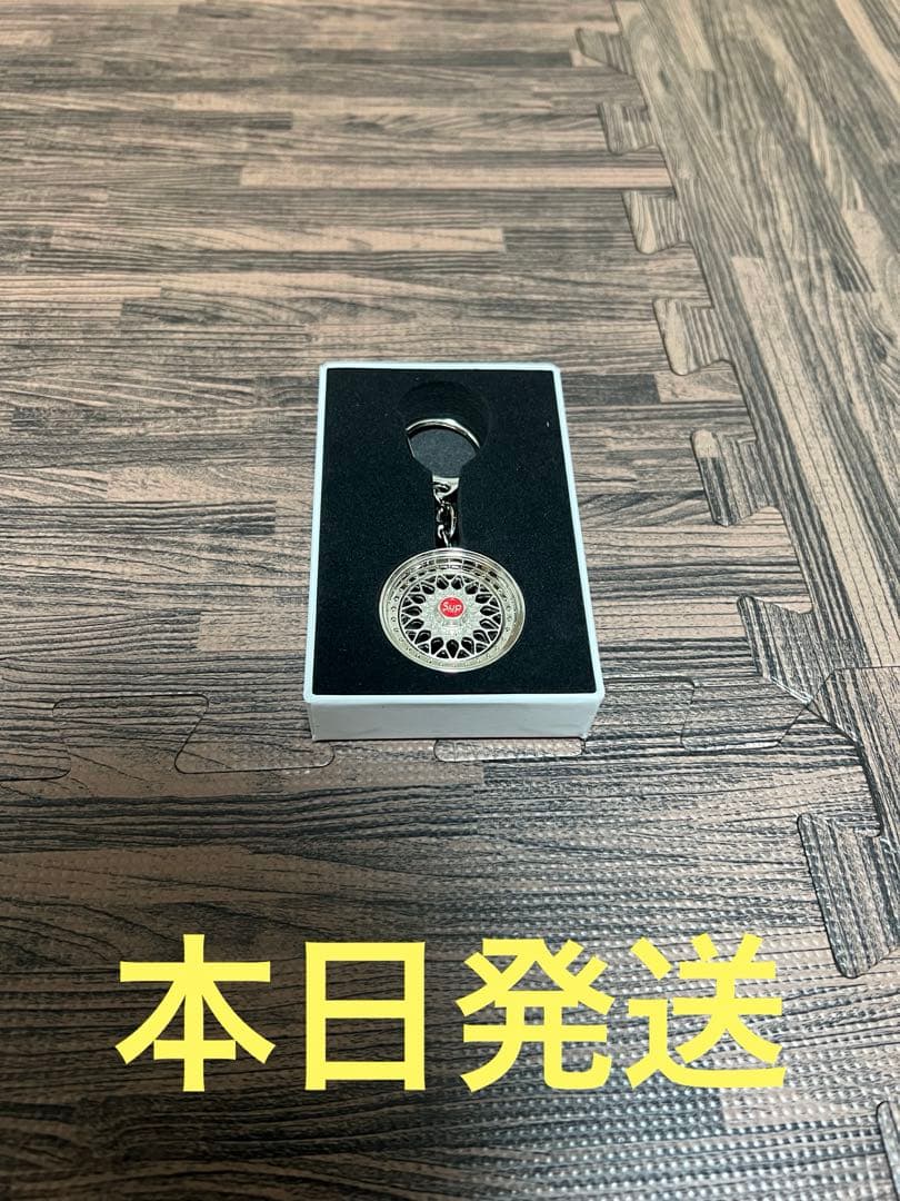 小物 Supreme x BBS RS Rim Keychain Fall/Winter 2025 Preview – Supreme