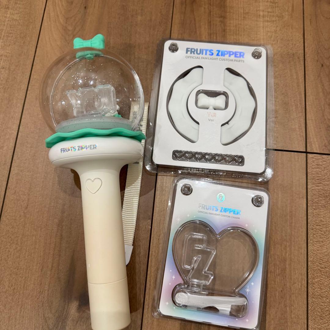 値下げ不可FRUITS ZIPPER 櫻井優衣 ペンライト - メルカリ