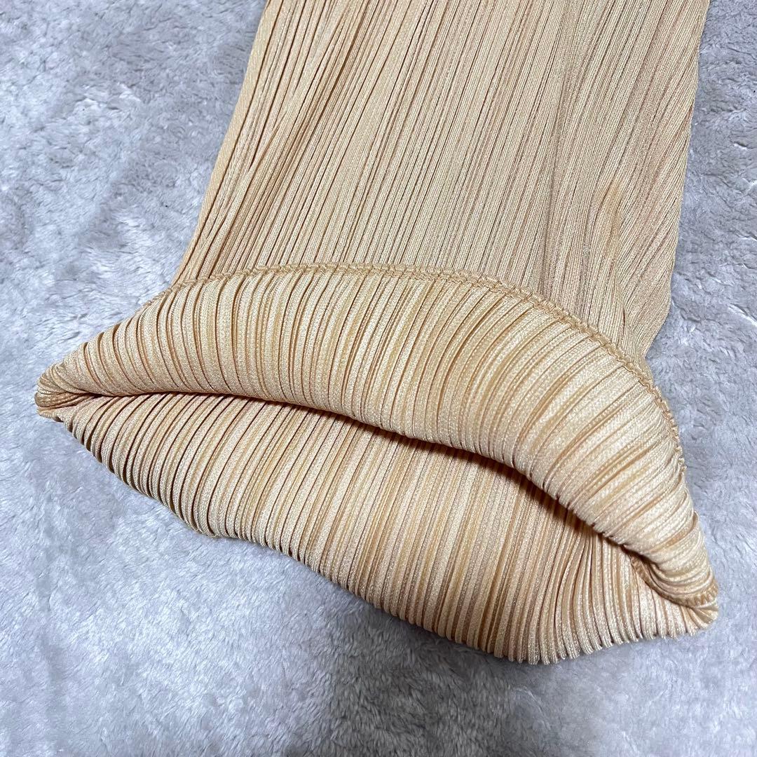 コリンズ様専用 イッセイミヤケ ワイドパンツ ベージュ 2 - メルカリ