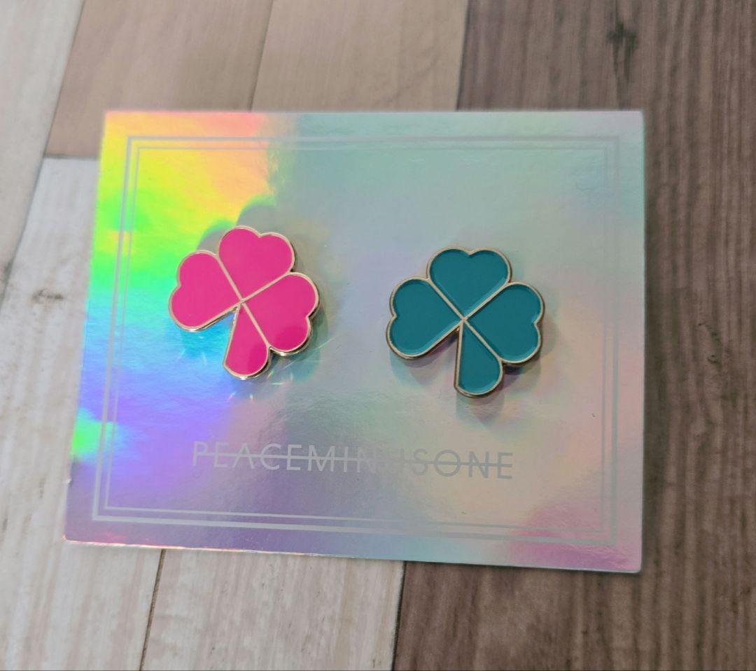 PEACEMINUSONE クローバーピンバッチセット現在入手不可能 PEACEMINUSONE クローバーピンバッチセット現在入手不可能
