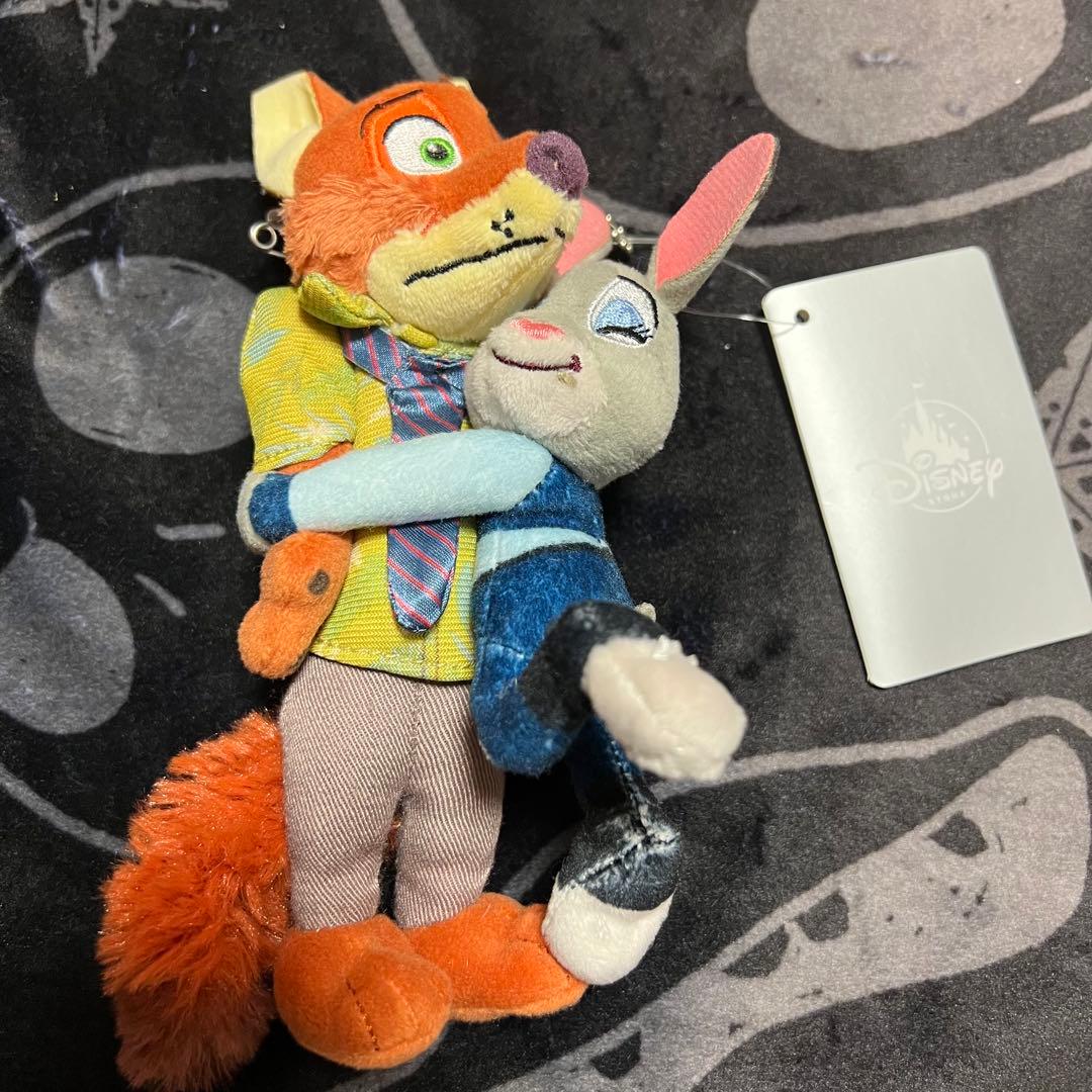 ディズニーストア限定 ズートピア ニック ジュディ ハグ＆スマイル