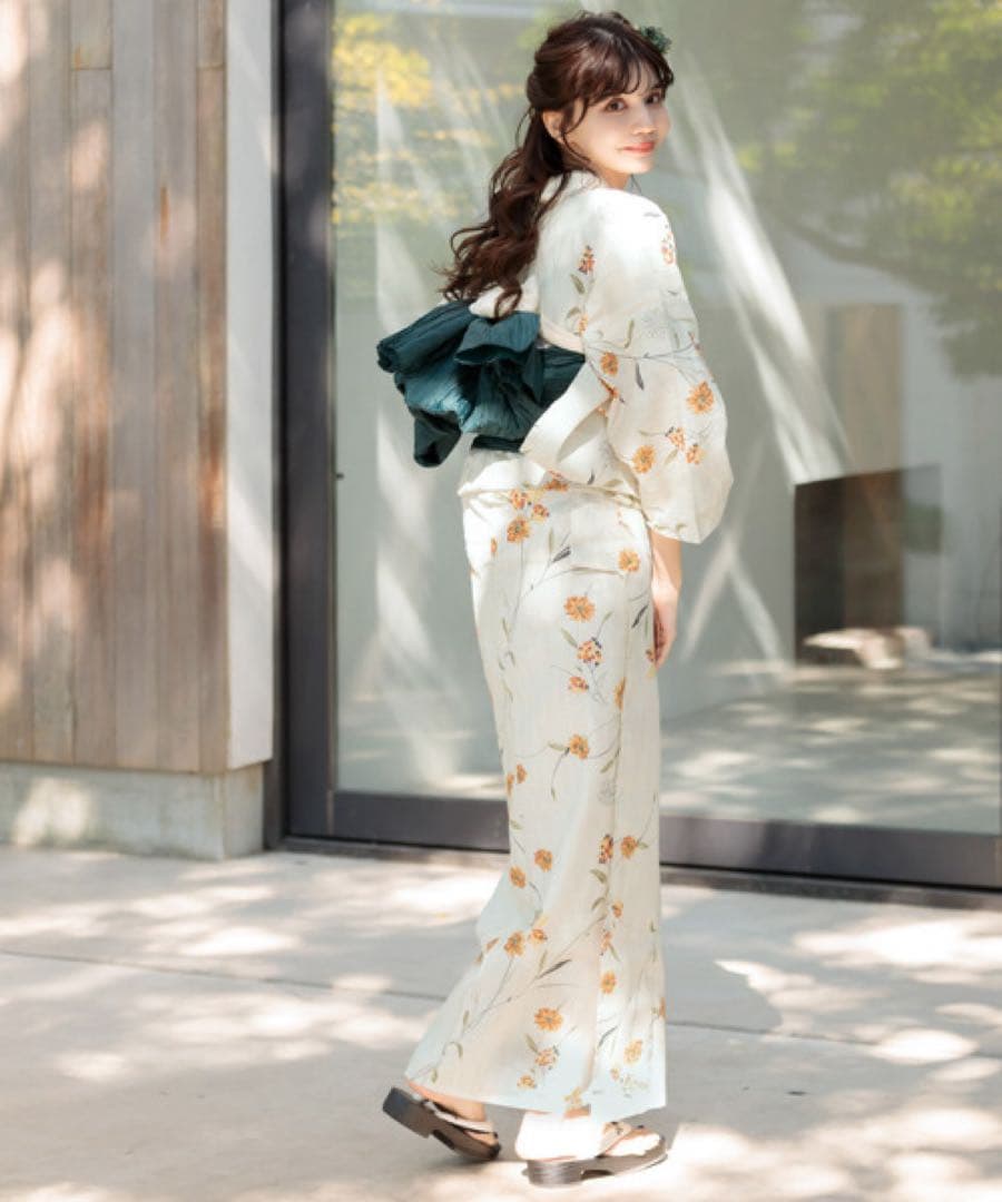 浴衣セット　新品　未開封　Dita オトナ浴衣　蒲公英色の花あそび