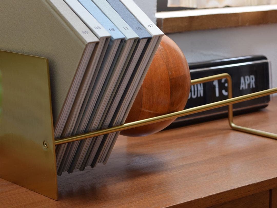 Slope Bookend \"Gold\" スロープブックエンドゴールド 本棚