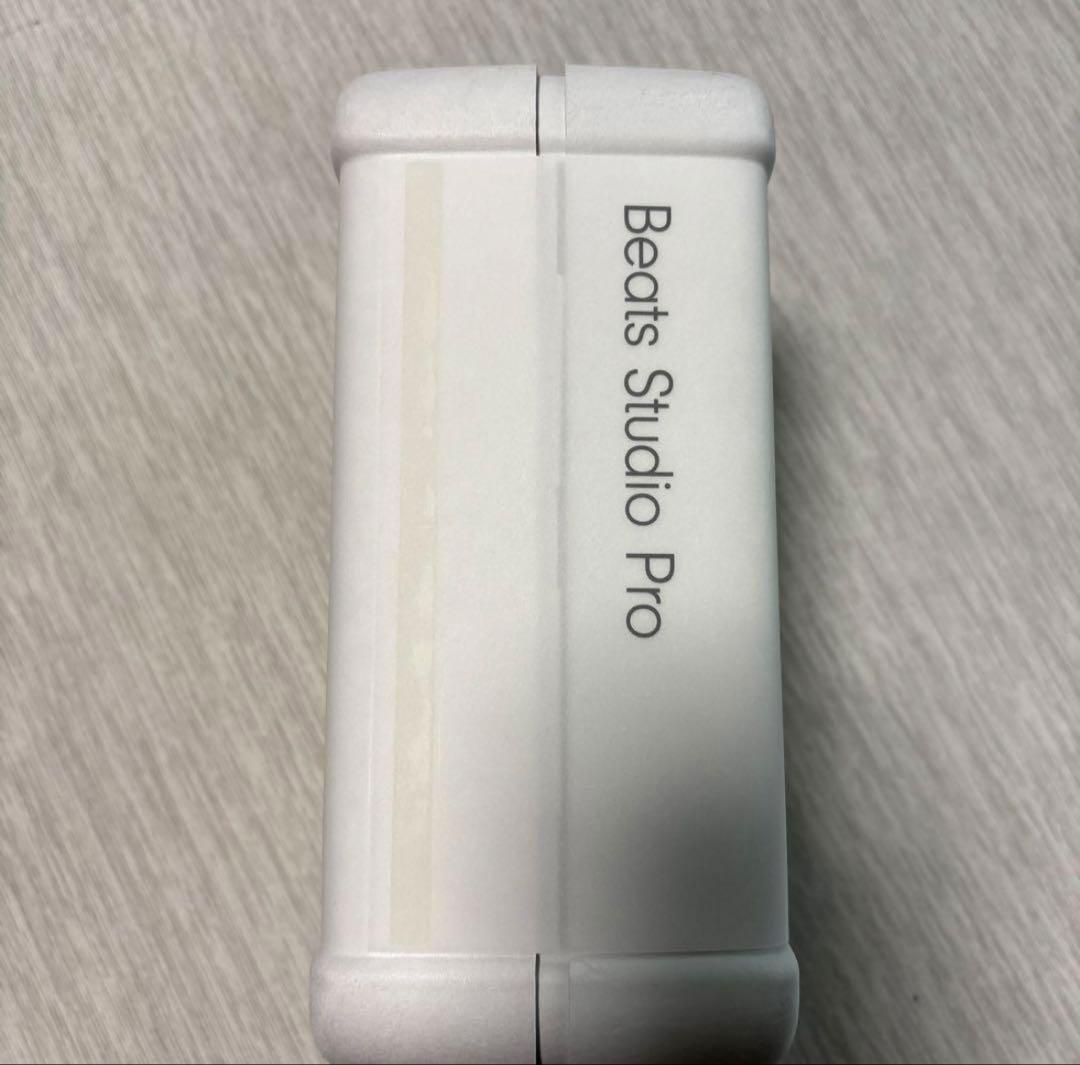 Beats Studio Pro ワイヤレスヘッドホン サンドストーン - メルカリ