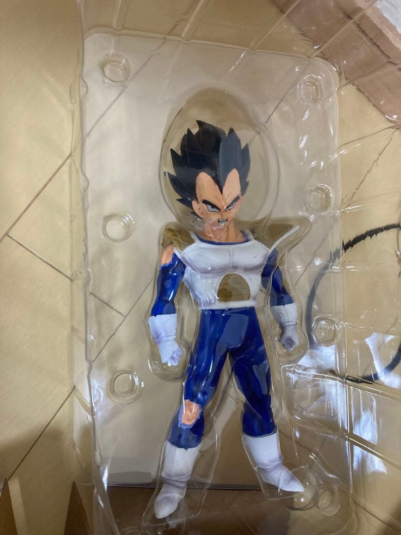 隣の物語　(SHOP)からこんなフィギュア来た　専用ページなので購入不可