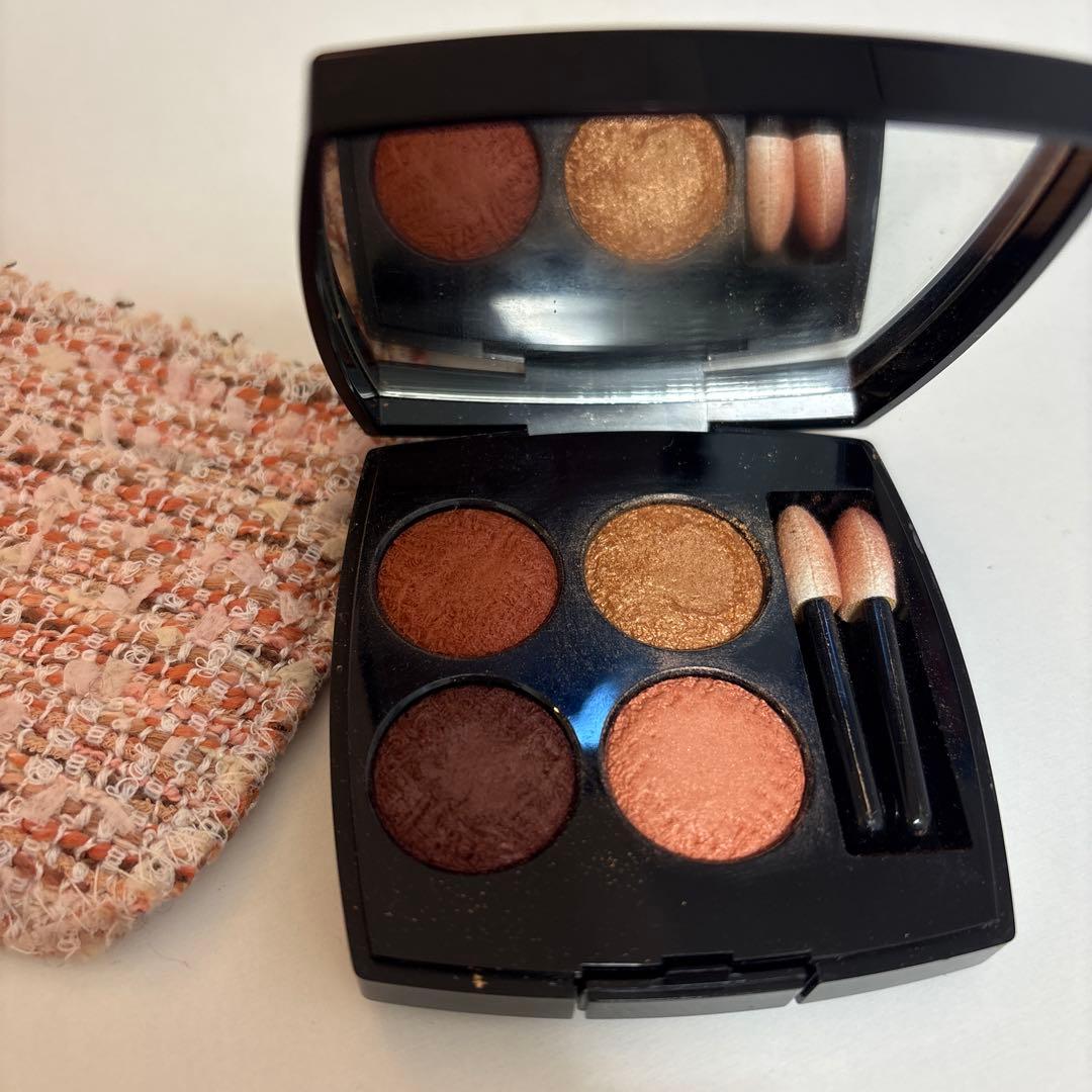 CHANEL アイシャドウパレット 03 TWEED FAUVE - メルカリ