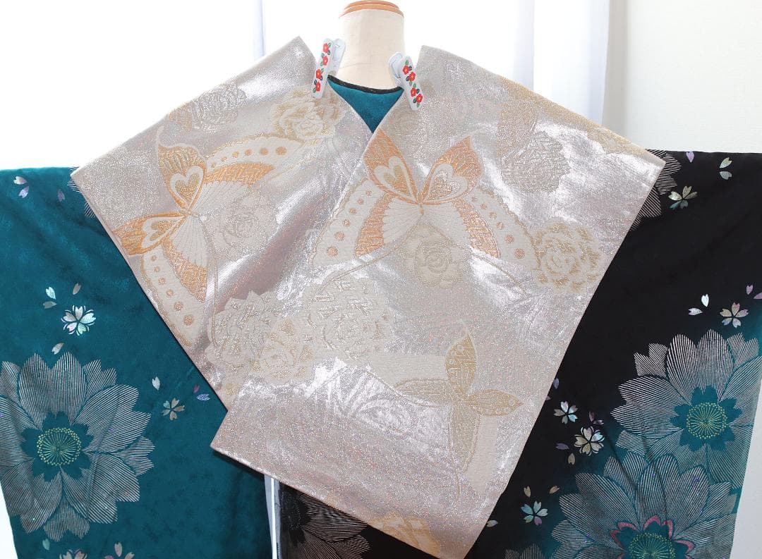 振袖フルセット ターコイズブルー×黒 粋 モダン 大輪花 成人式 - メルカリ