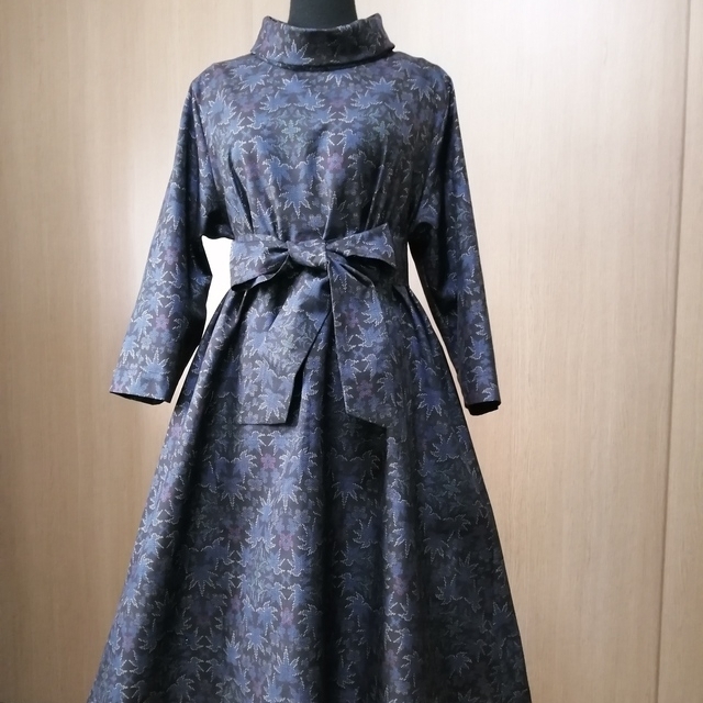 着物リメイク ワンピース 大島紬 M ～L - ZX-ZX-ZX'S GALLERY | minne