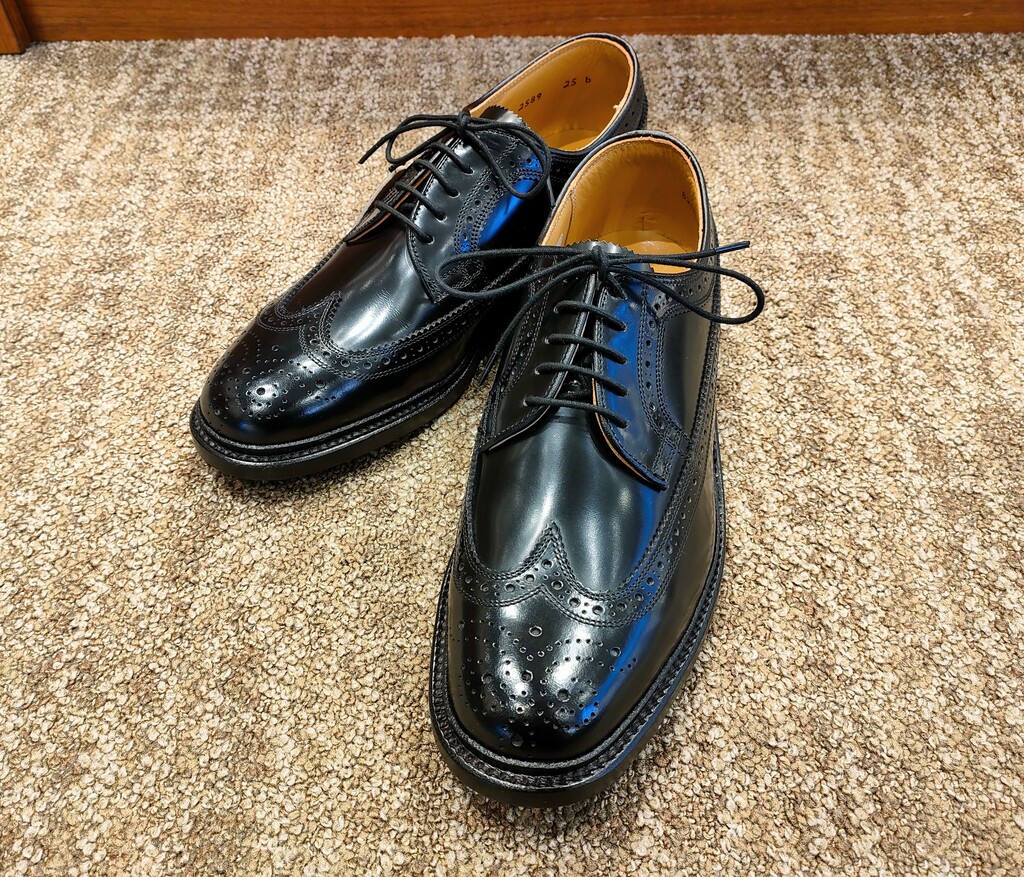 黒×華やかウイングチップ | 靴のリーガルコーポレーション公式