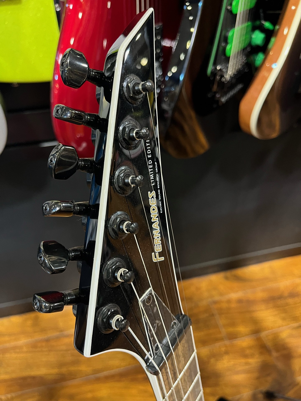 EMG SA 【安心の正規輸入品】2024/03/09 イケベ楽器店 プレミアム