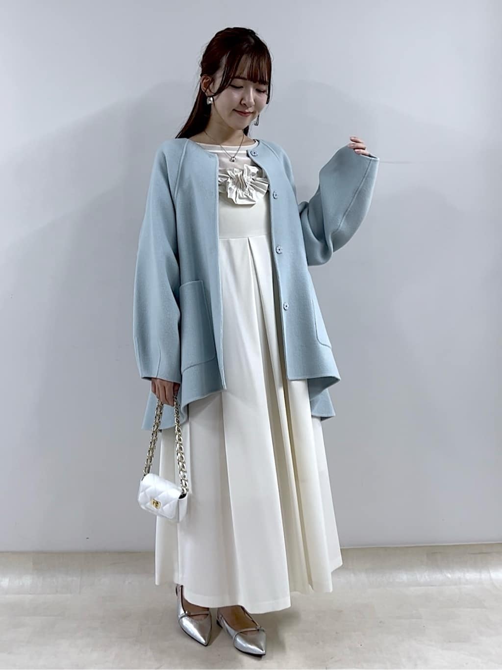 これが着たい！】ライトラグランフレアコートカラー別比較 - La