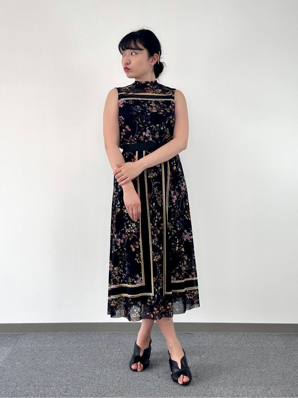 VIVIENNE TAM（ヴィヴィアンタム）公式オンラインストア