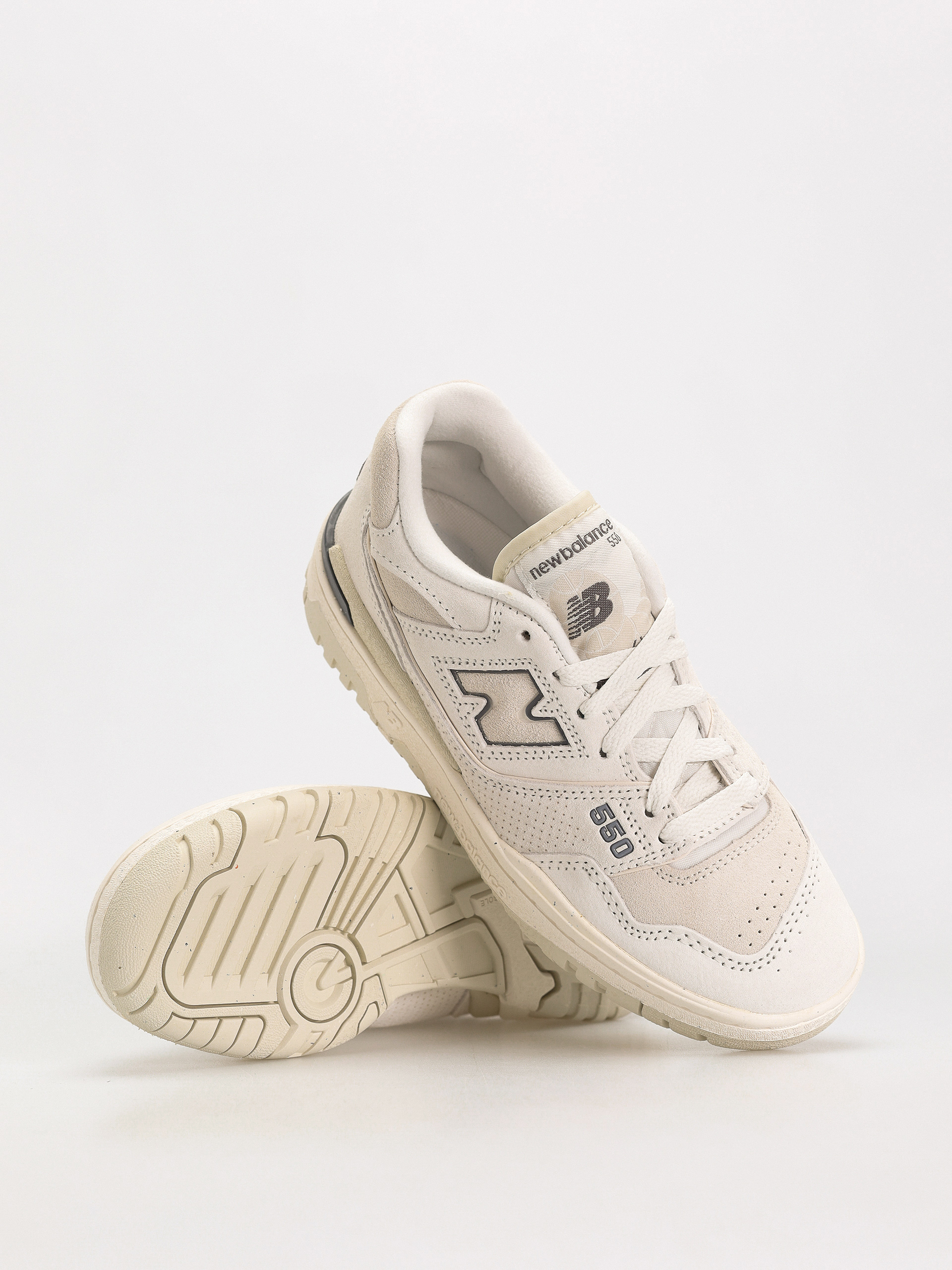 Pantofi New Balance 550 Wmn - alb, bej (turtledove)