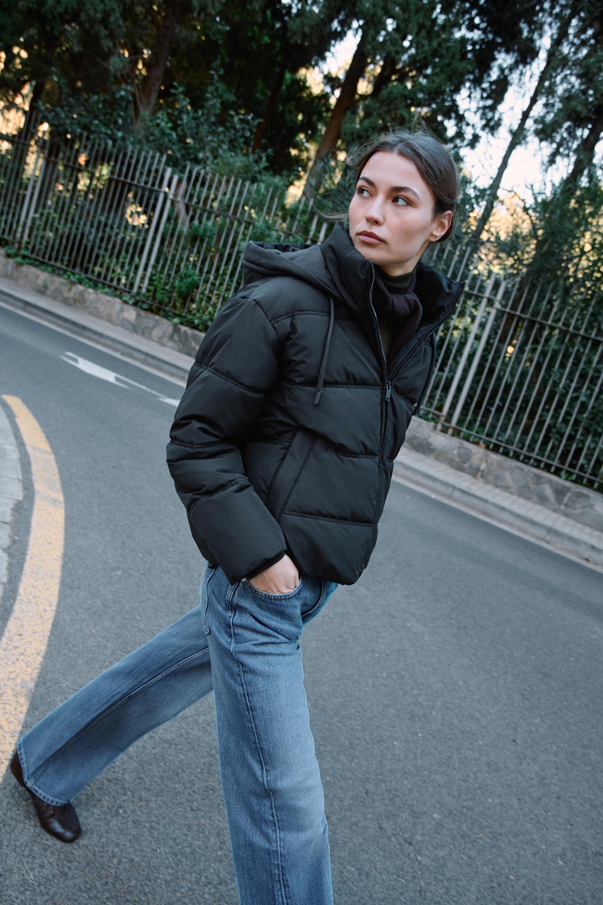 SHORT WATER REPELLENT WINDPROOF HOODIE ANORAK - Black | ZARA