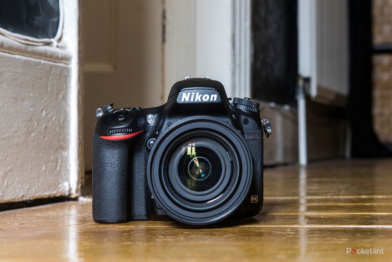 131160-cameras-review-nikon-