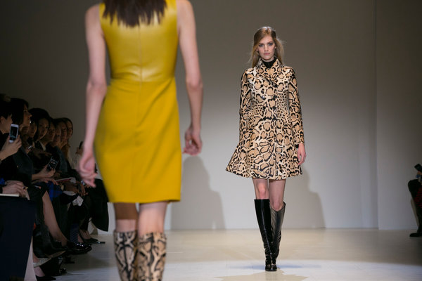 Gucci: '60s Without the Sex - The New York Times