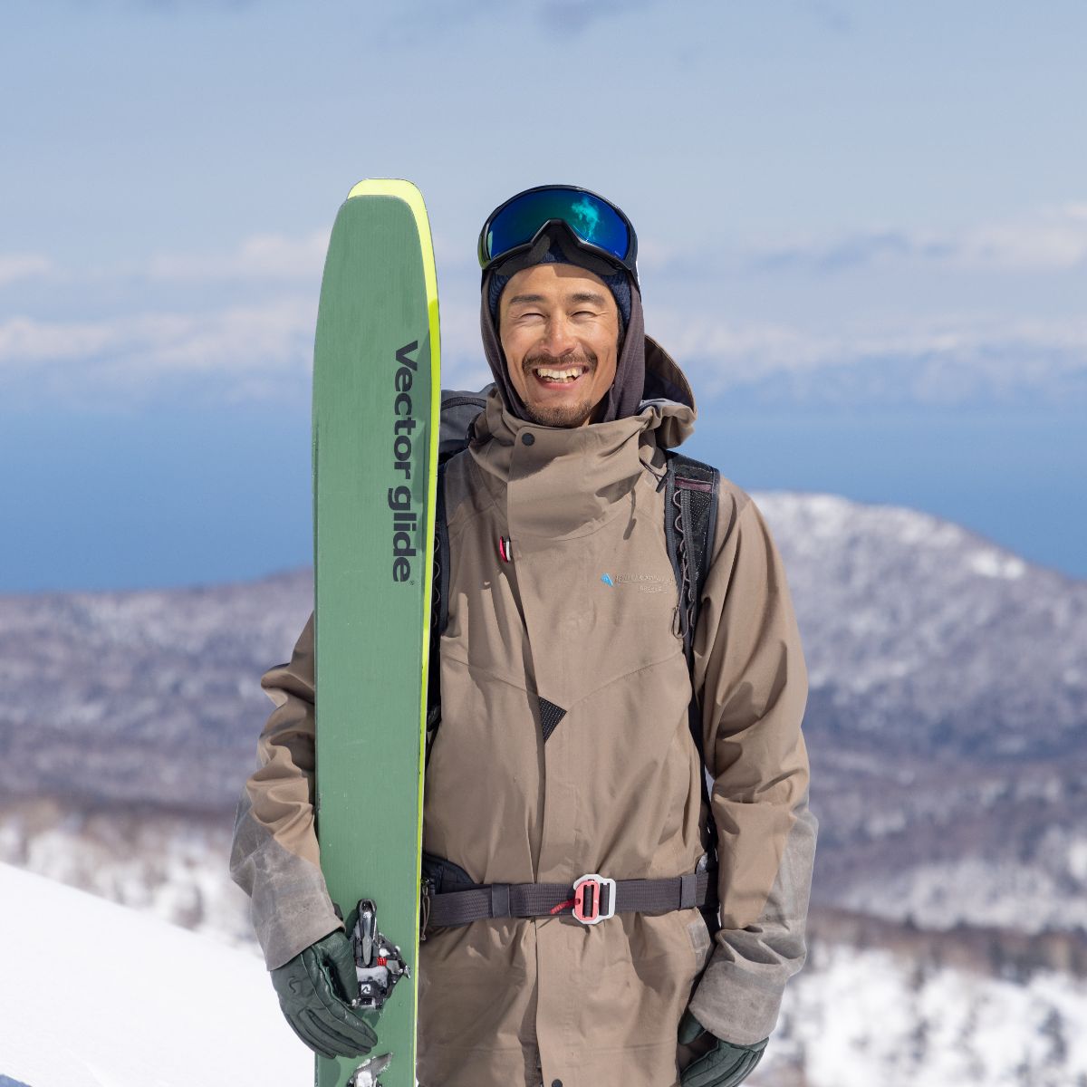 バックカントリープロガイド16人のレイヤリング｜厳冬期＆スプリング