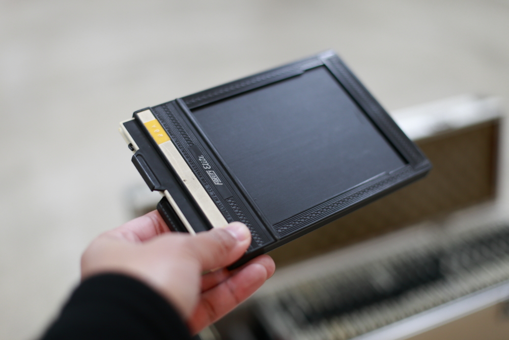 ④大判カメラ用のフィルムホルダーはこんなものです – Studio Hishiki