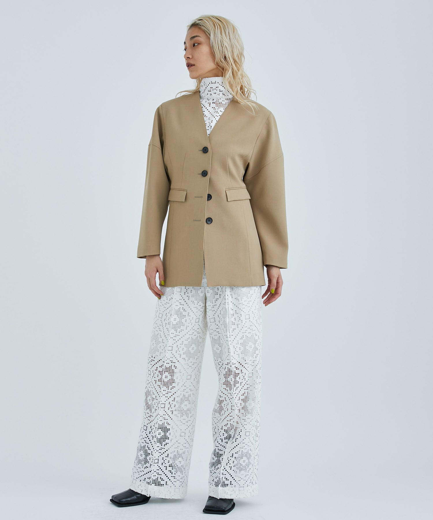 Helene Jacket BE(2 BEIGE): AKIRANAKA: WOMENS｜ STUDIOUS ONLINE公式