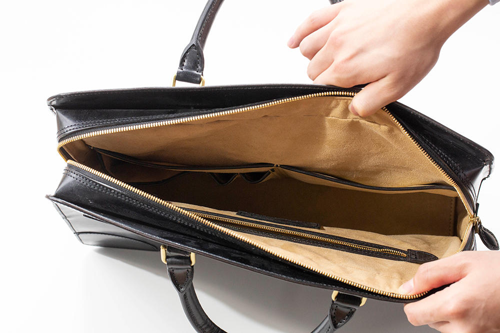 ガンゾのブライドルレザーで、鞄とともに歳を重ねる喜びを～今すぐ