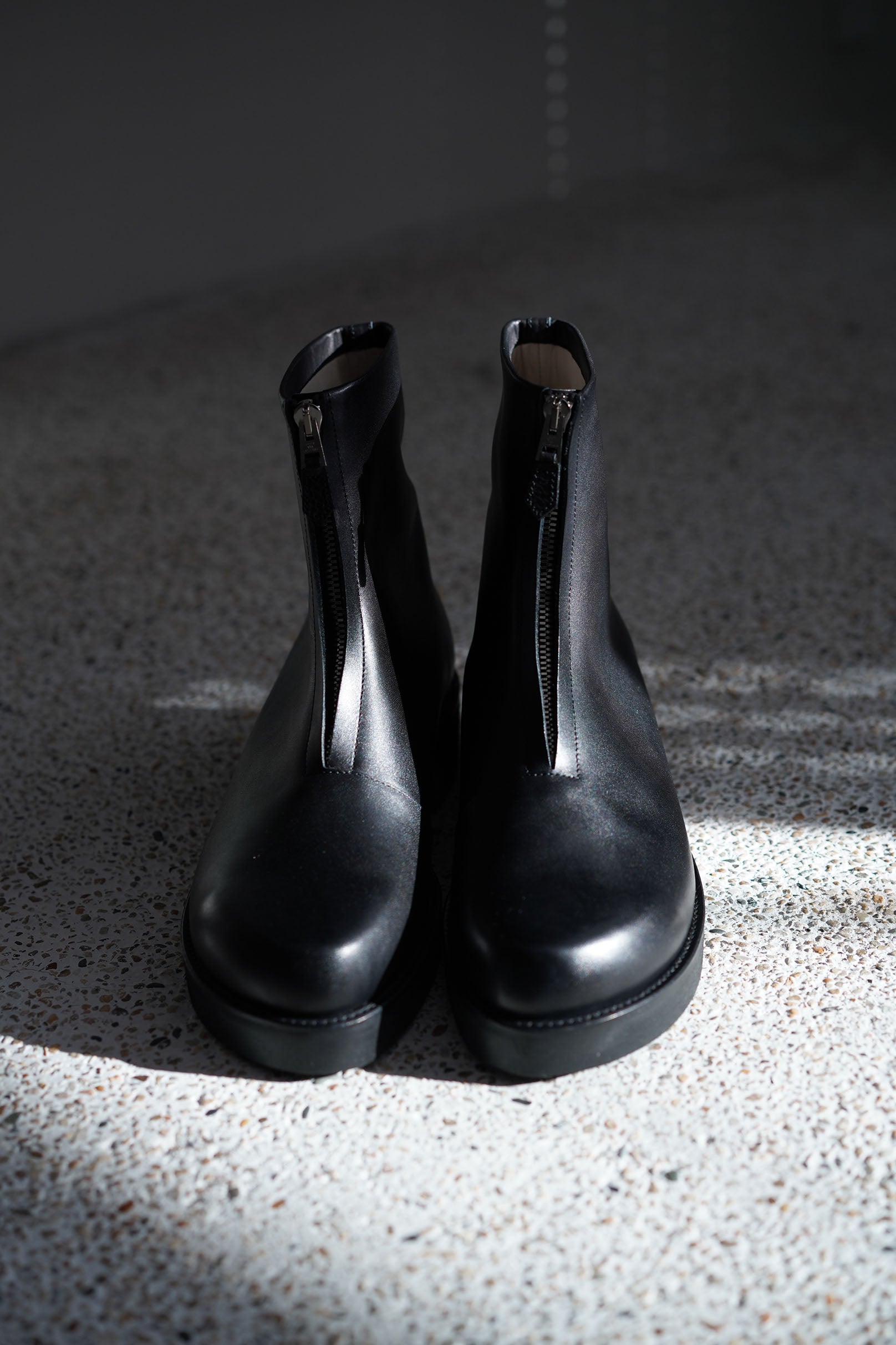 foot the coacher ( フットザコーチャー )/ OBLIQUE FRONT ZIP