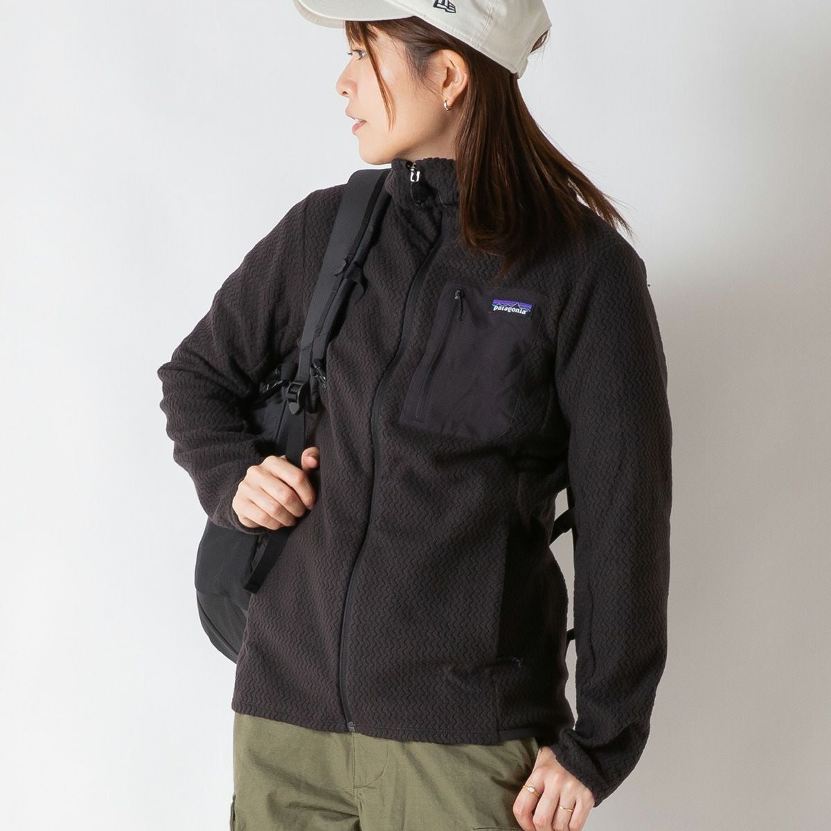 patagonia パタゴニア R1エアフルジップフーディ【ウィメンズ