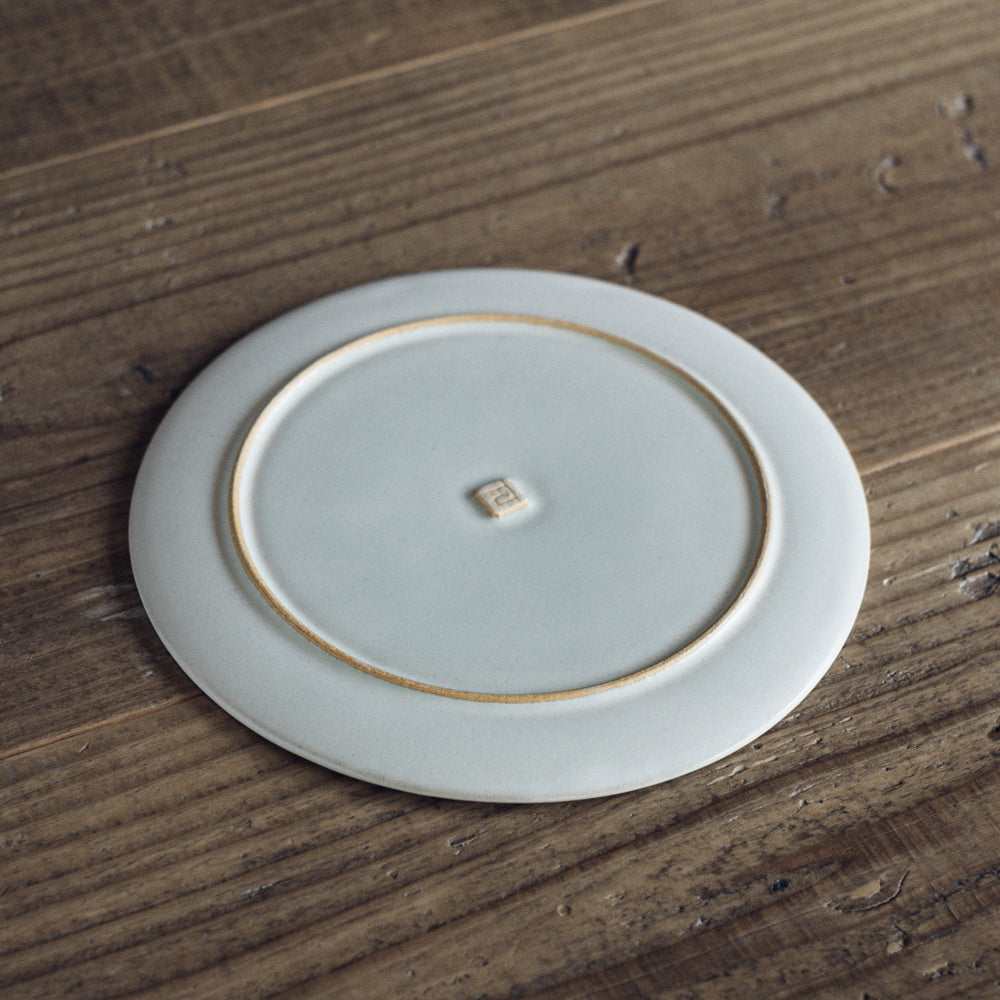 フラットプレート 18cm (白)｜北條潤 – sui.