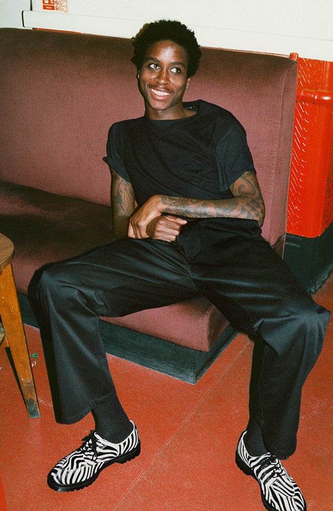 Supreme®/Dr. Martens Split Toe 5-Eye Shoe | Supreme 21ss