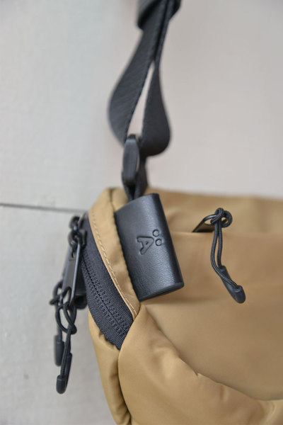 Ampersand (バッグ・財布)】ナイロンボディバッグ 2025/3/30 UP