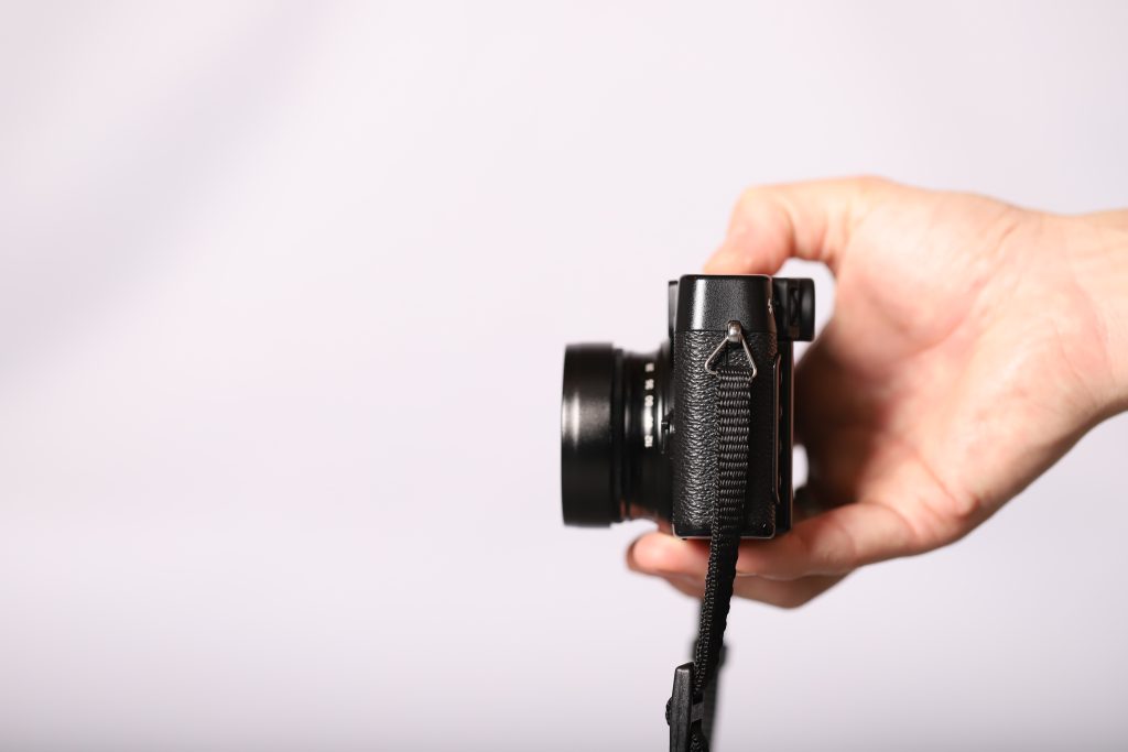 FUJIFILM X10 レビュー｜12年前のズームできるおしゃれコンパクト